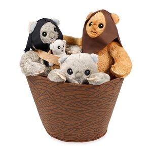 New in package 2016 celebration exclusive star wars  Ewok Family Plush set
